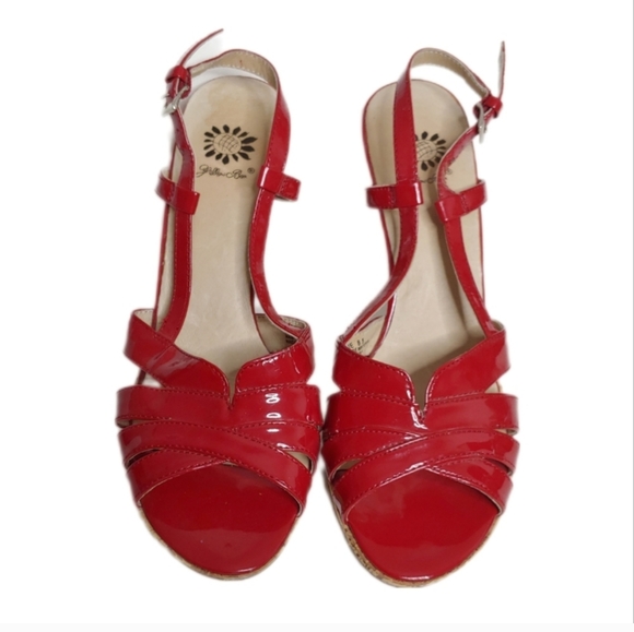 Yellow Box Laurie Bright Cherry Red Faux Leather Straps Cork Heels Size 8.5 - Picture 2 of 15